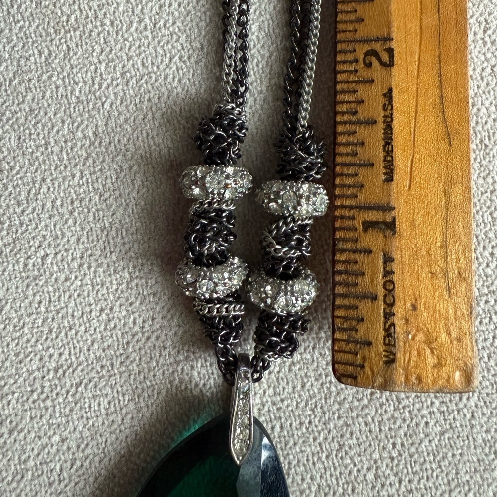 LOFT Dark Green Teardrop Pendant Necklace – Gunmetal Chain - Picture 10 of 12